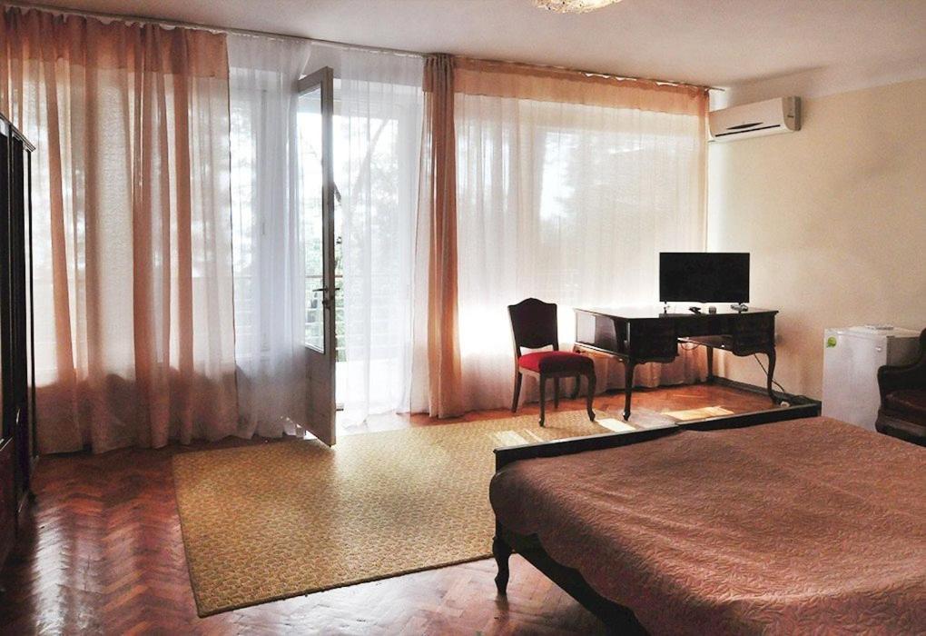 Gosdacha Ldzaa Hotel Lidzava Ngoại thất bức ảnh